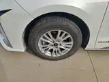 Photo 23 - Toyota Sienna