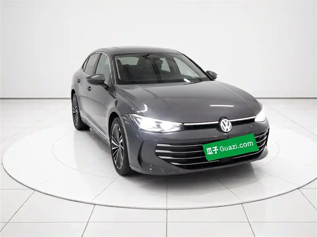 Volkswagen Passat 2025 Pro 380TSI Dragon Prestige Edition фото 4