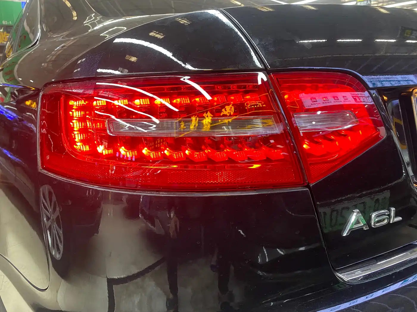 Audi A6L 2010 2.0 TFSI Automatic Standard фото 21