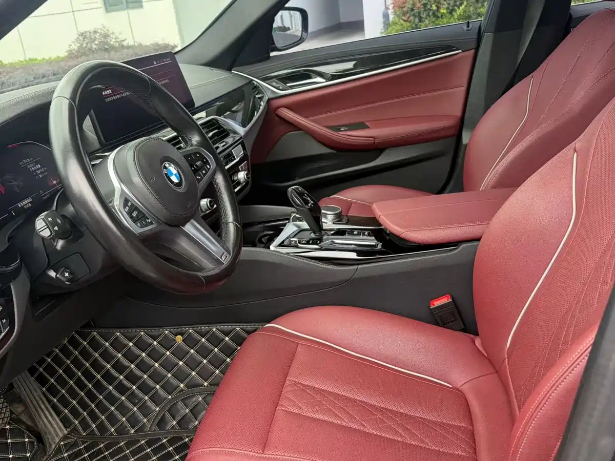 BMW 5 Series 2022 525Li M Sport Package фото 4