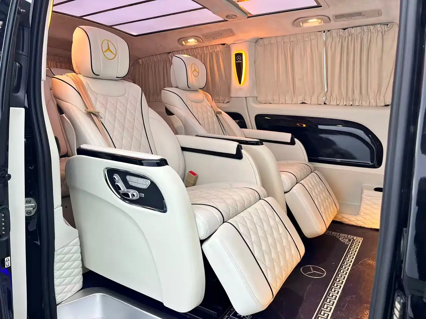 Mercedes-Benz Vito 2020 2.0T Elite Edition (7-seater) фото 8