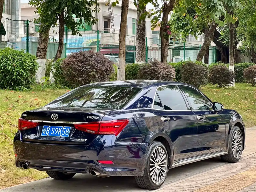 Toyota Crown 2018 2.0T Sport Edition фото 4