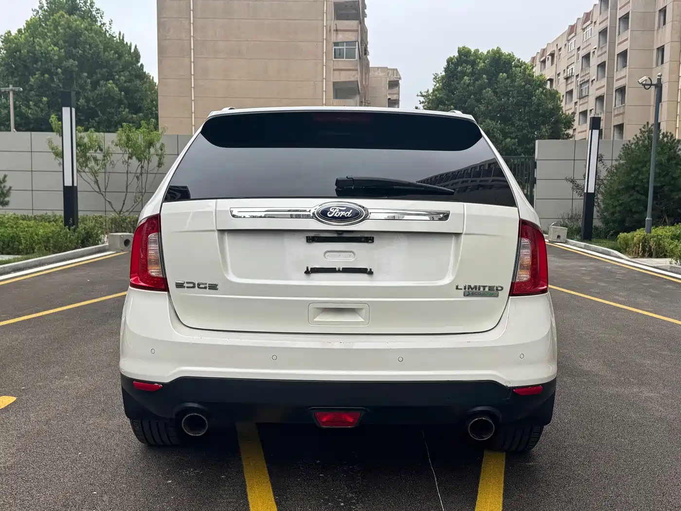 Ford Edge (Import) 2013 2012 2.0T Elite