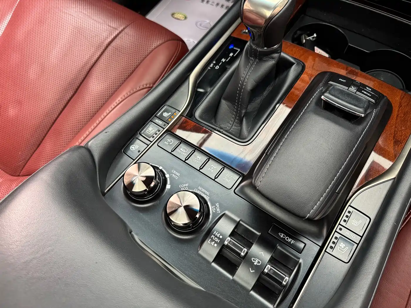 Lexus LX 2017 570 Prestige Luxury фото 10