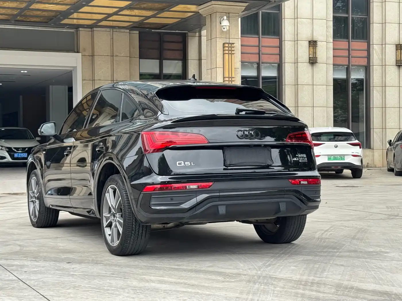 Audi Q5L Sportback 2022 45 TFSI Luxury фото 9