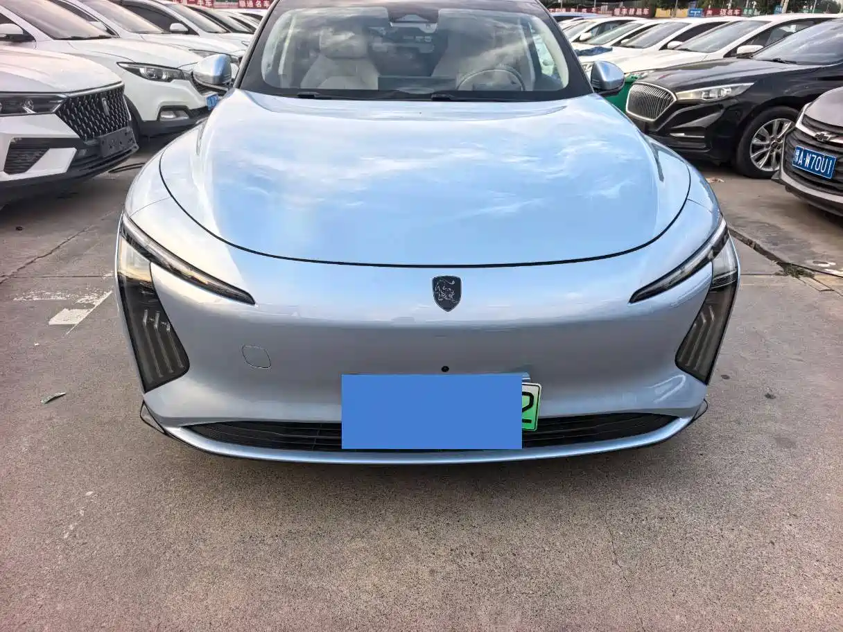 Фото 2 - Dongfeng Fengxing Stellar S7