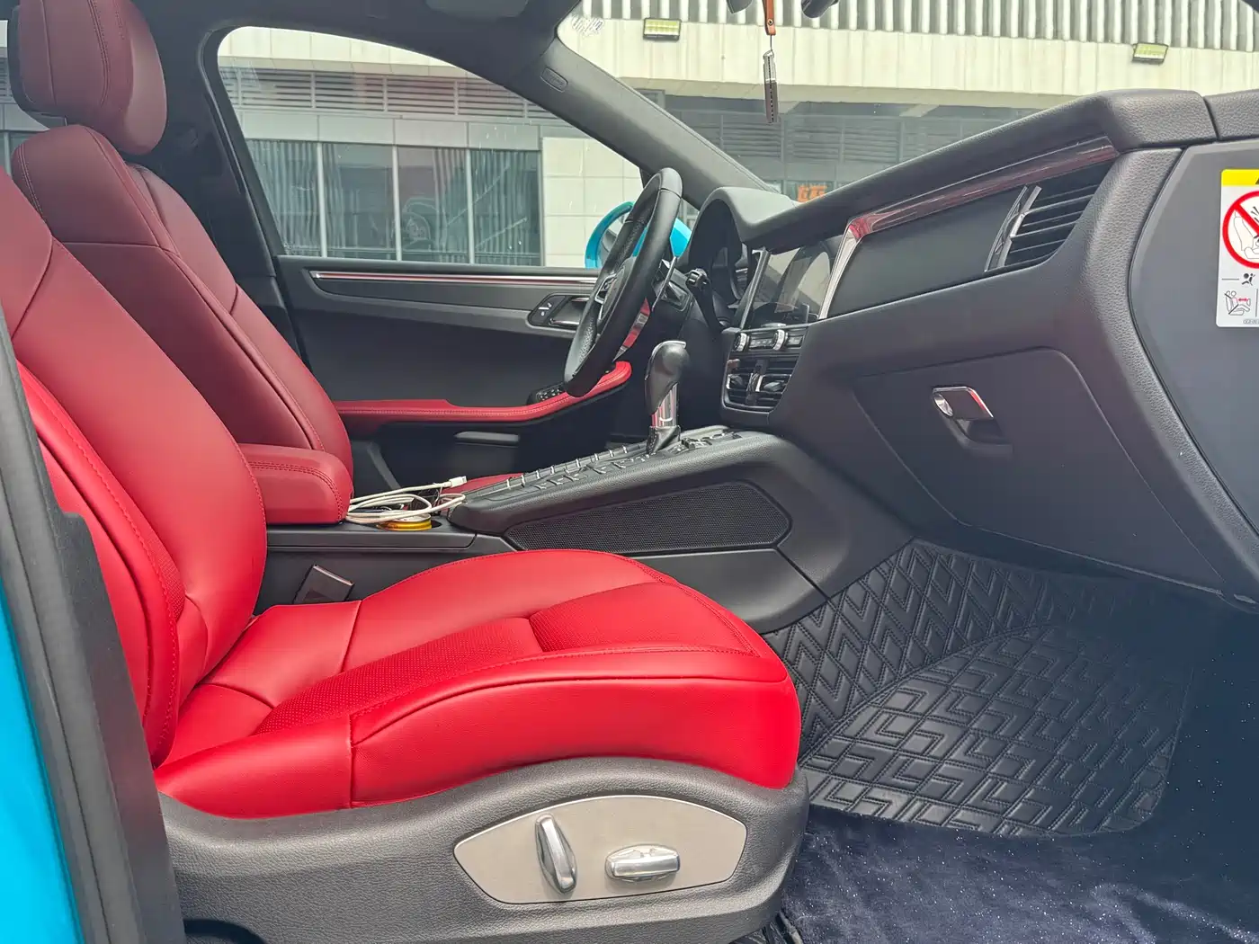 Porsche Macan 2018 Macan 2.0T фото 12