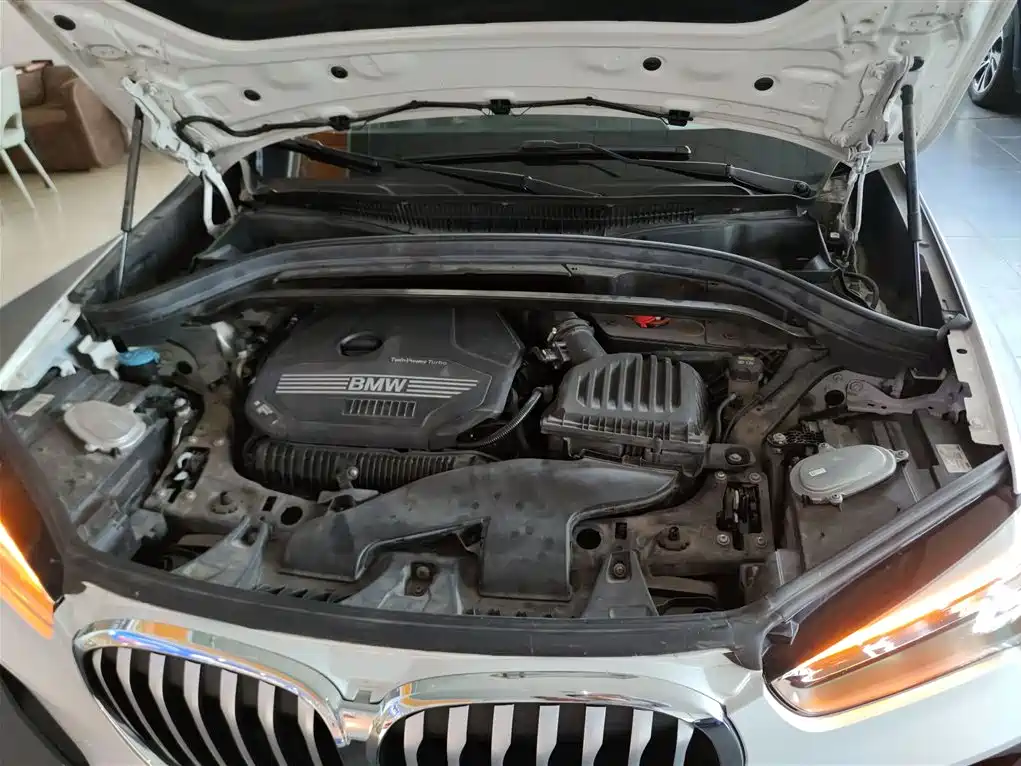 BMW X1 2021 sDrive25Li Leading фото 20
