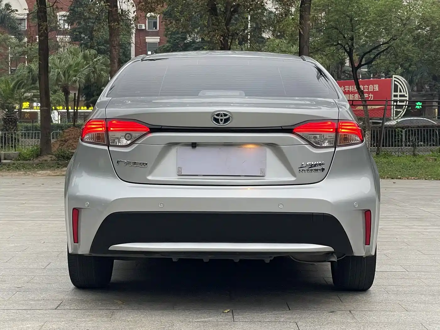 Toyota Levin 2021 Dual Hybrid 1.8H E-CVT Leading Edition фото 13