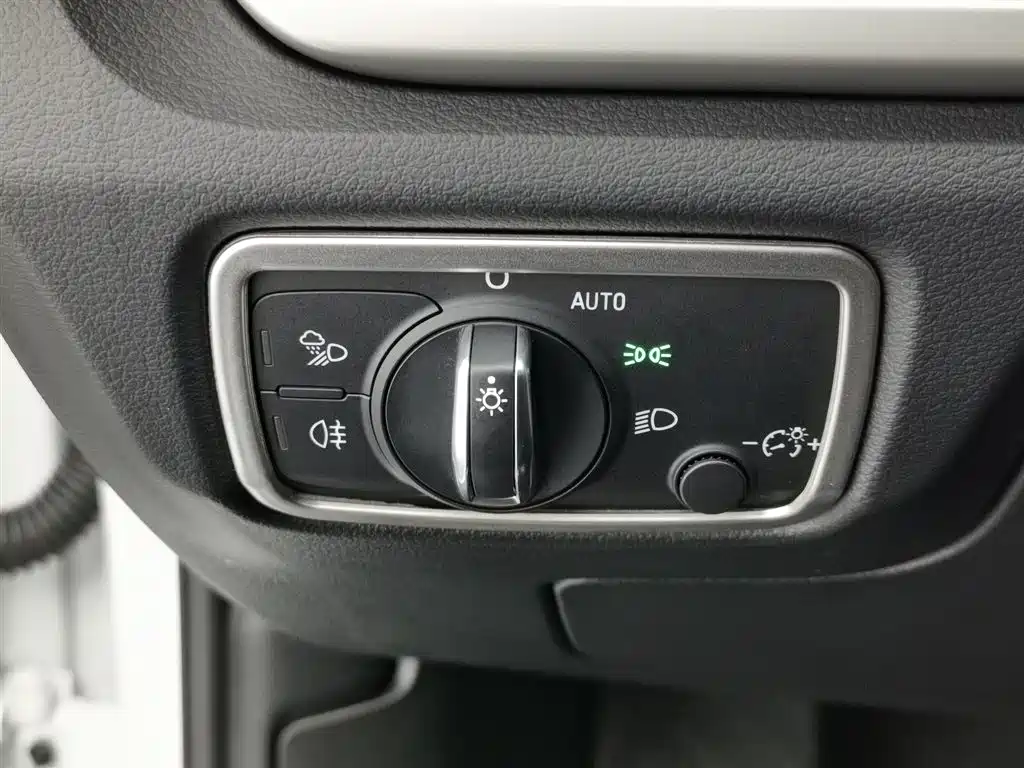 Audi A3 2019 Sportback 35 TFSI Progressive China VI фото 21
