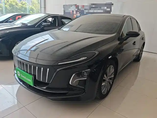  Hongqi Hongqi E-QM5 2024 560km PLUS