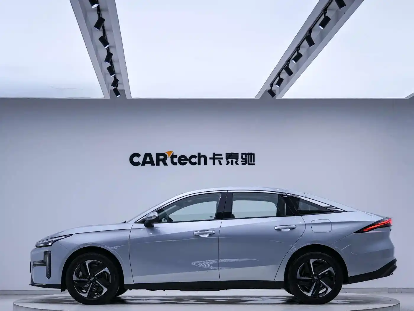 GEELY GALAXY GALAXY L6