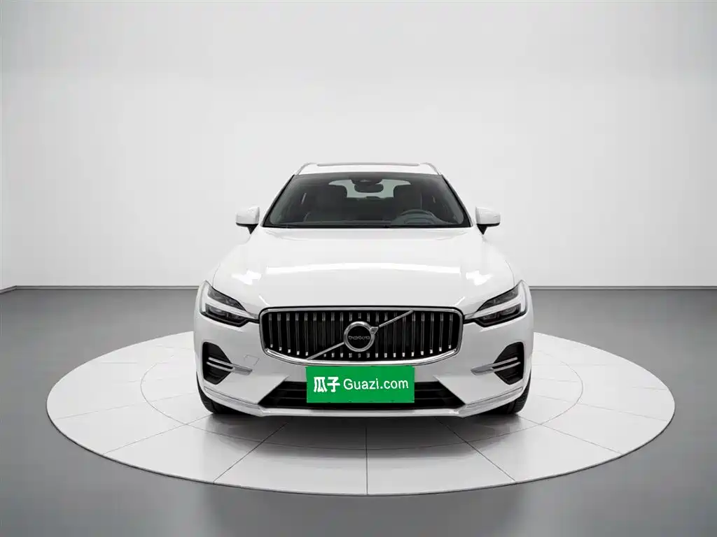 VOLVO XC60 PLUG-IN HYBRID