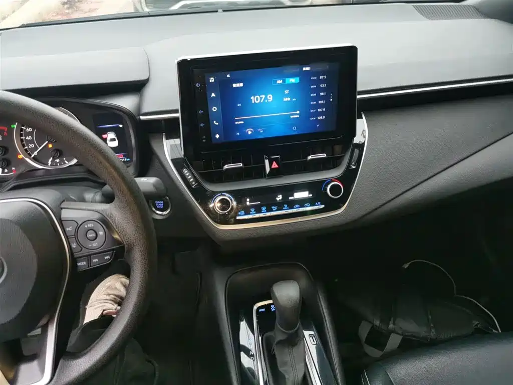 Toyota Levin 2021 185T CVT Luxury Edition фото 6