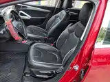 Фото 15 - JAC Refine S2