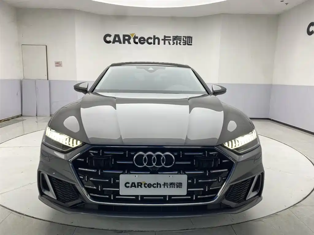 Audi A7L 2022 45 TFSI S-line Future Dream Edition фото 3