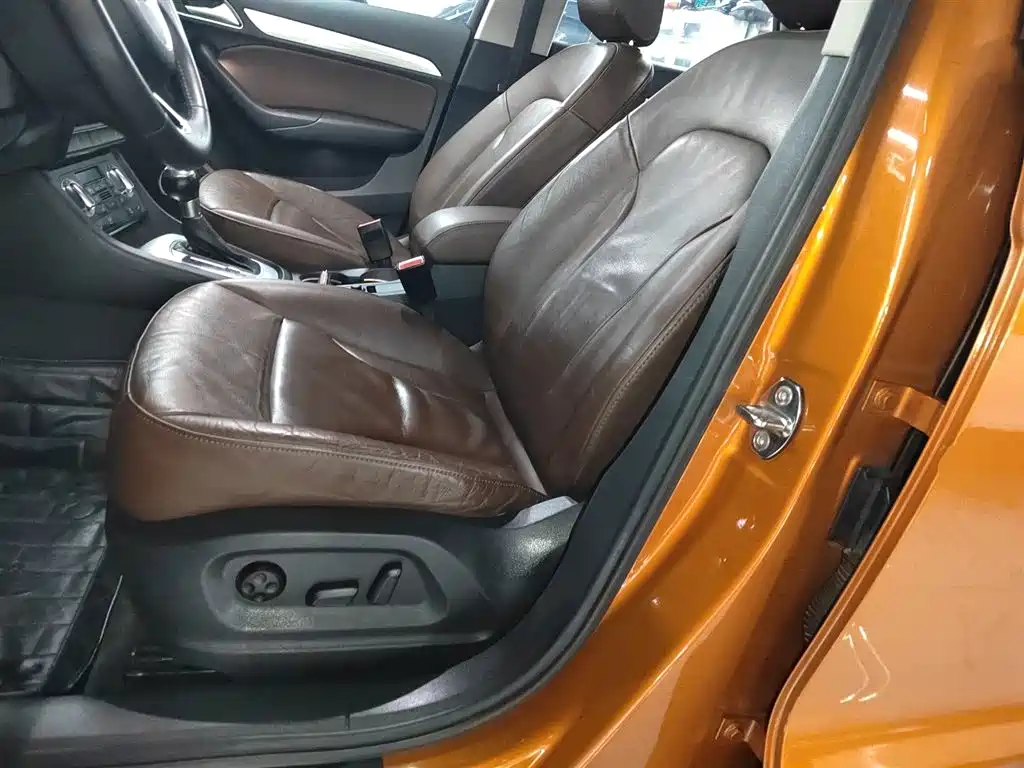 Audi Q3 2015 35 TFSI quattro Technology фото 16
