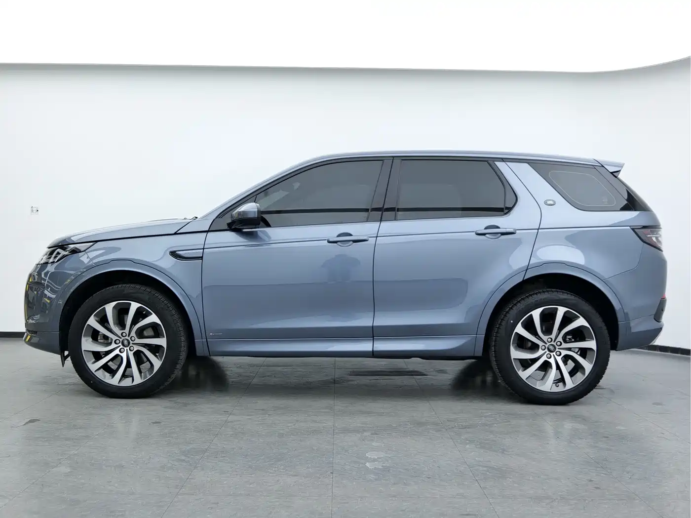 LAND ROVER DISCOVER SPORTS