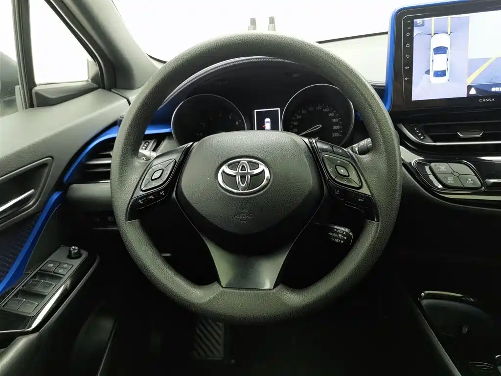 Toyota IZOA 2020 2.0L Yi Xiang Edition фото 11