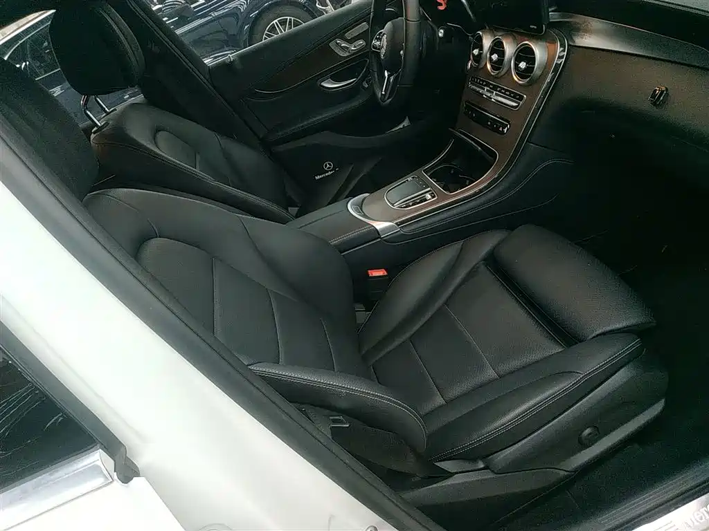 Mercedes-Benz GLC 2020 GLC 300 L 4MATIC Dynamic фото 20