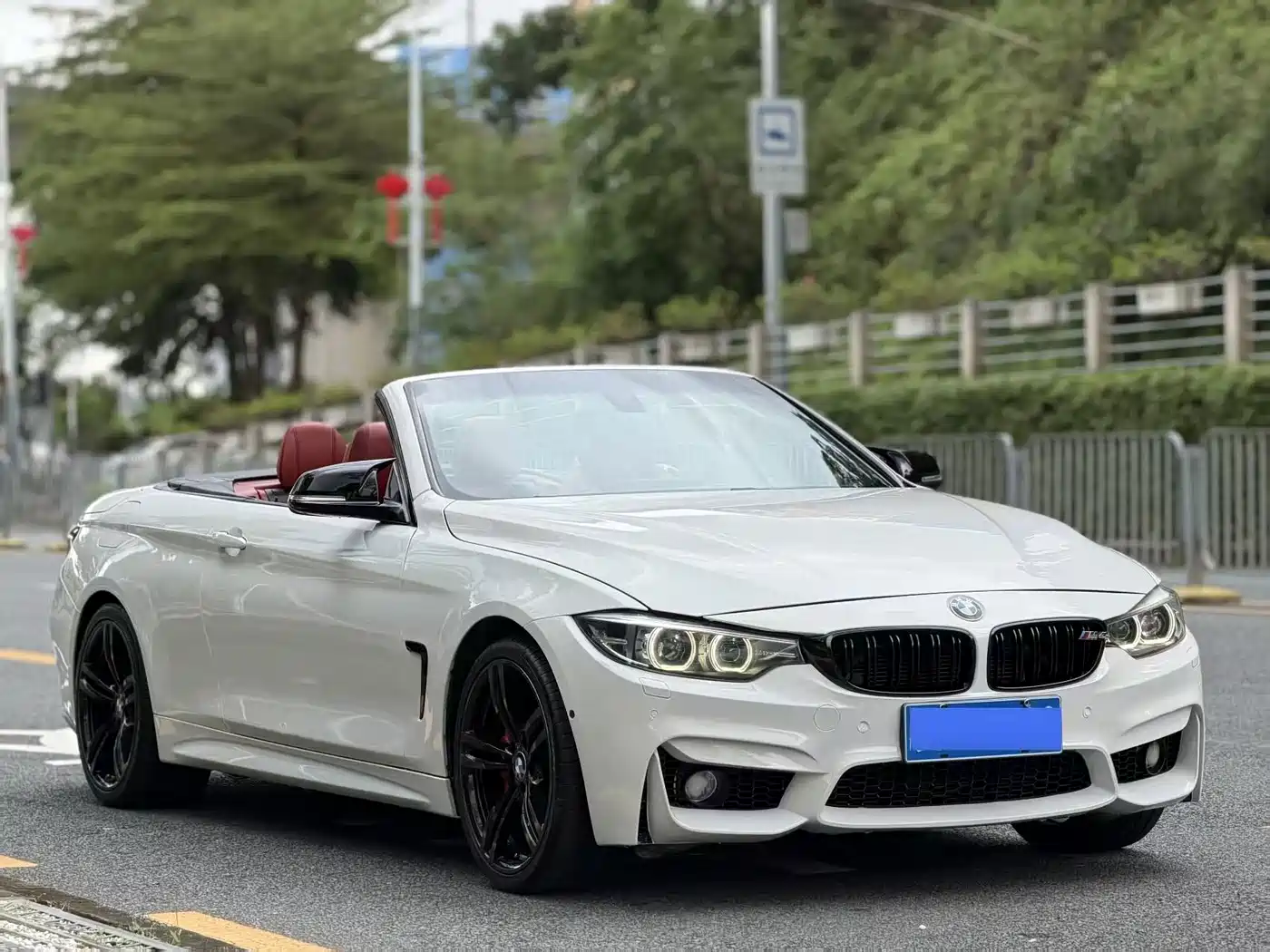 Photo 2 - BMW 4 Series