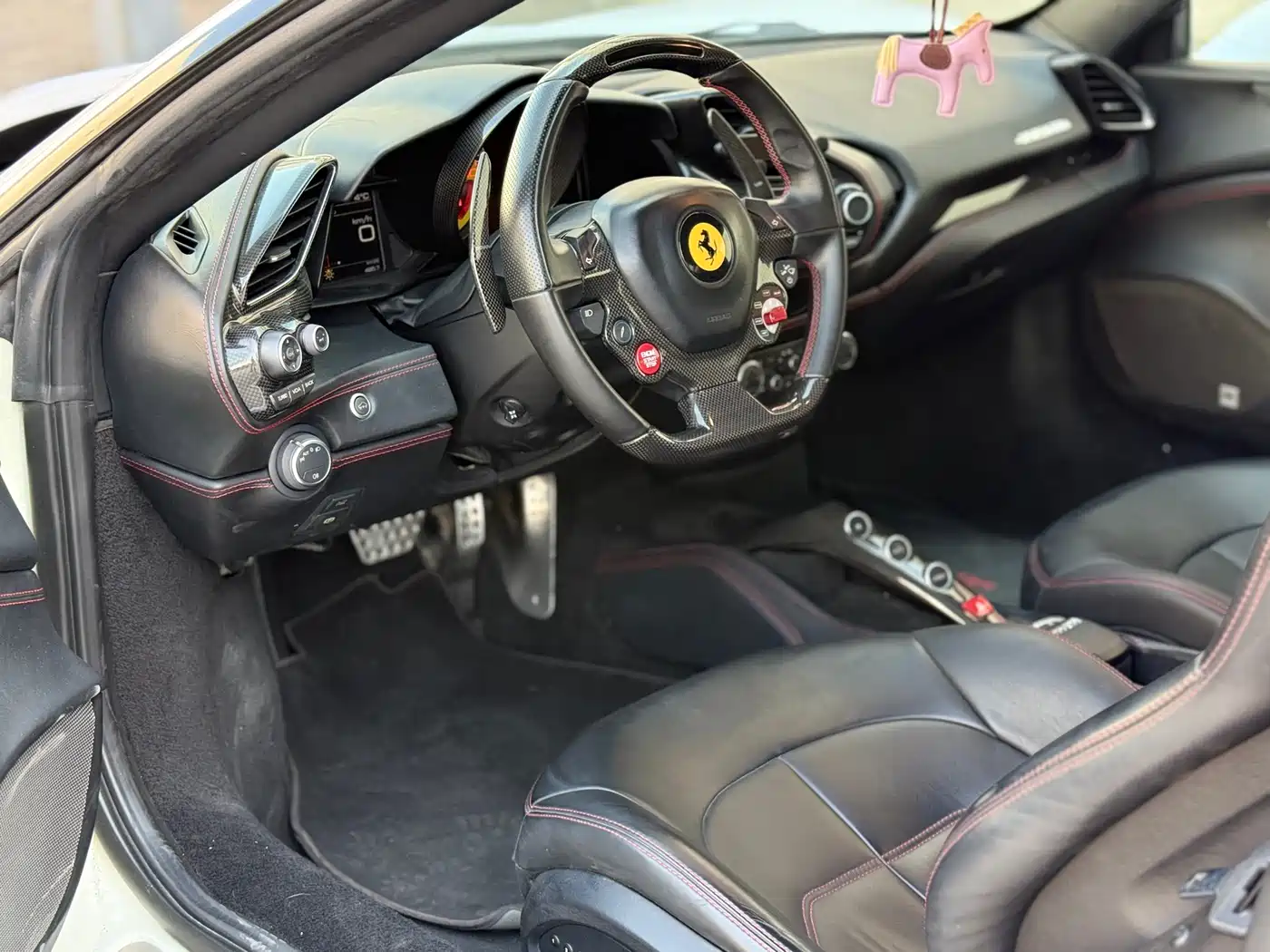 Ferrari 488 2015 488 GTB фото 15