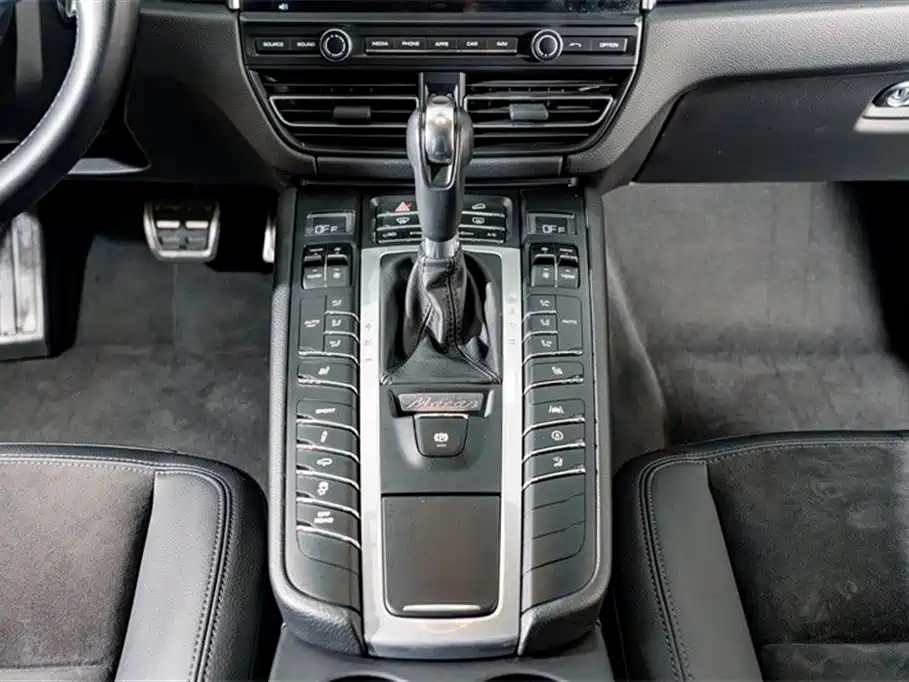 Porsche Macan 2020 Macan S 3.0T фото 14