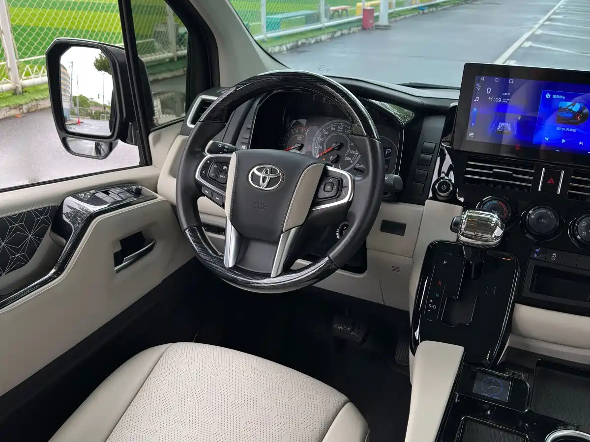 Toyota HiAce, миниатюра 21