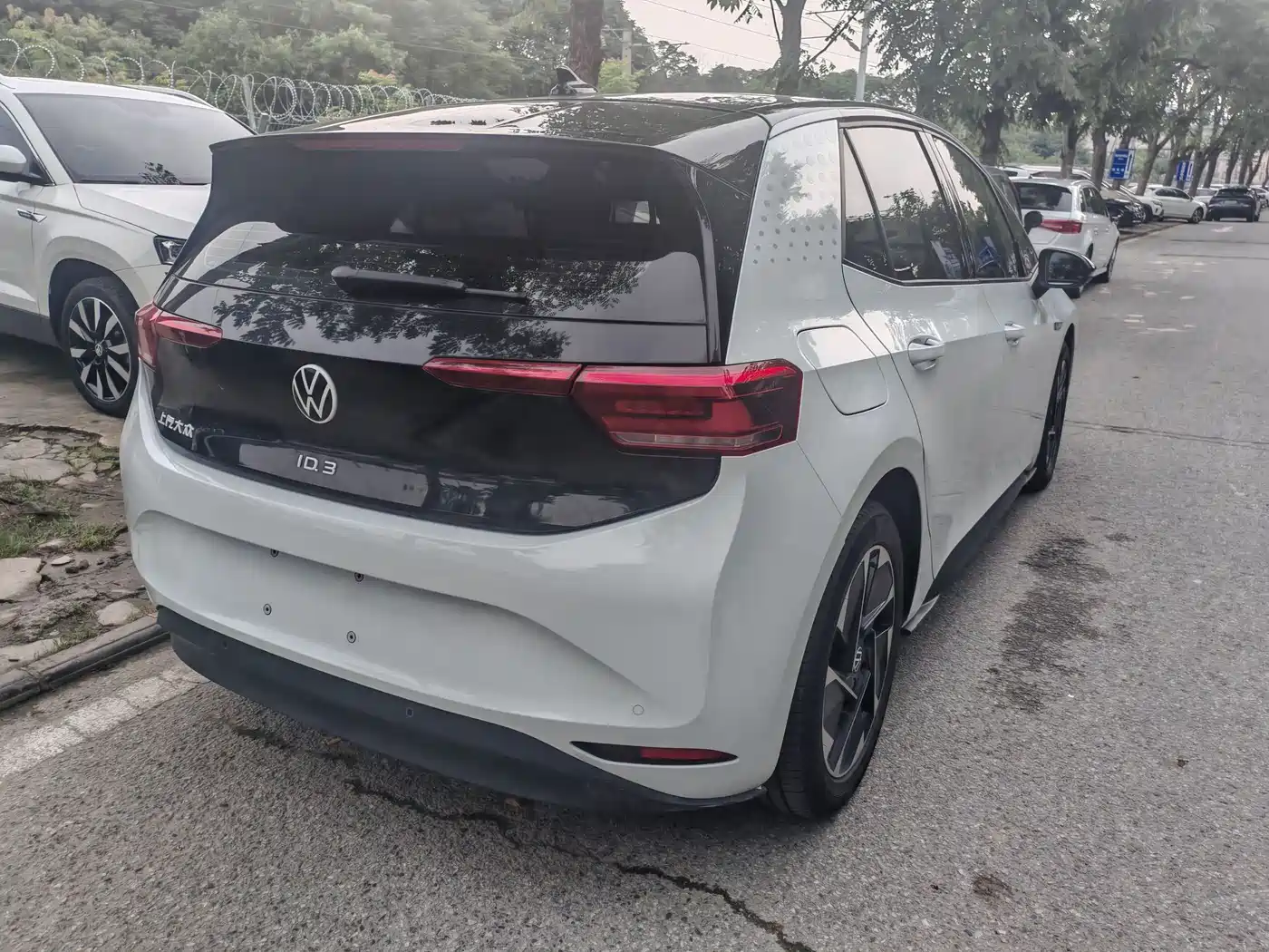 Volkswagen ID.3 2023 Pure Smart Edition фото 9