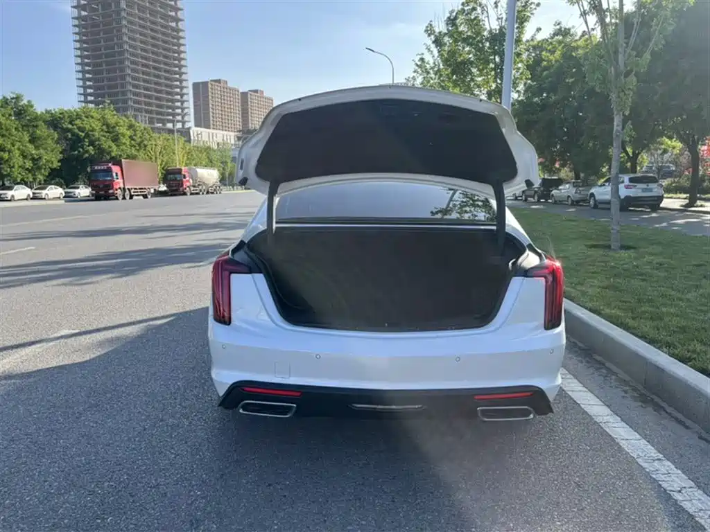 Cadillac CT5 2024 28T Luxury Model Pro фото 2
