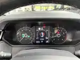 Фото 4 - Land Rover Range Rover Velar