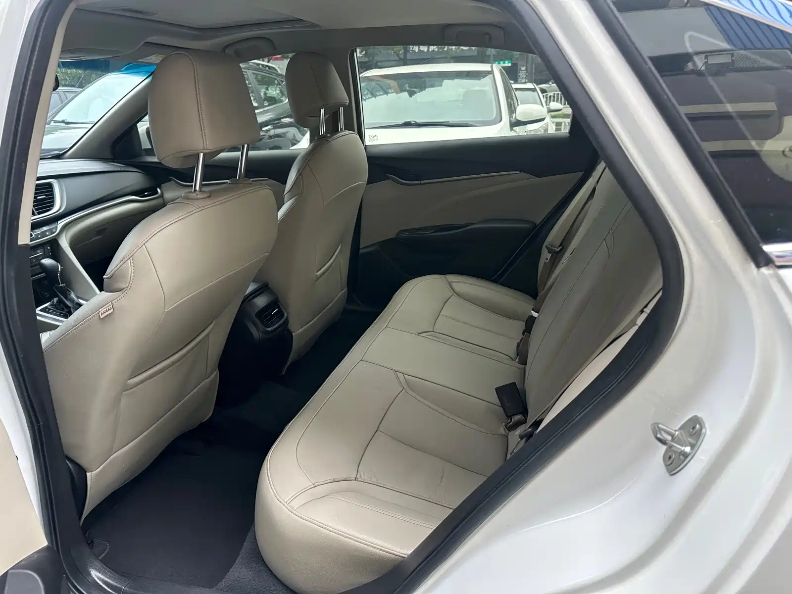 Фото 7 - Buick Excelle