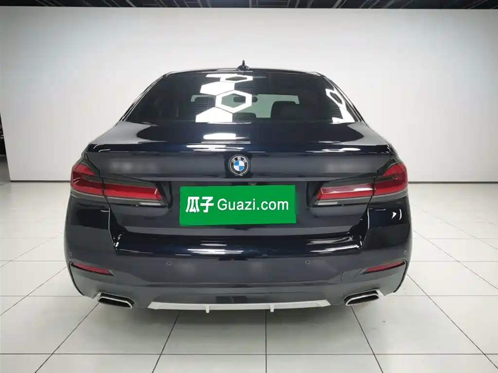 BMW 5 Series 2023 530Li Premium M Sport Package фото 6