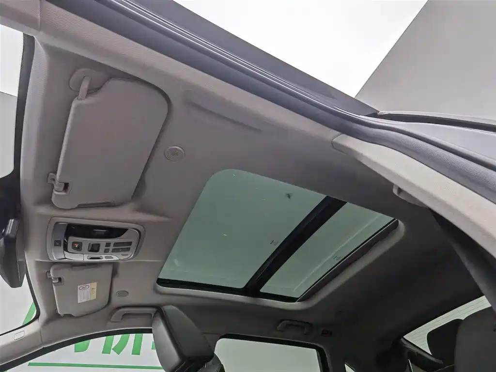 WEY Wei VV7 GT 2020 2.0T Flagship фото 14