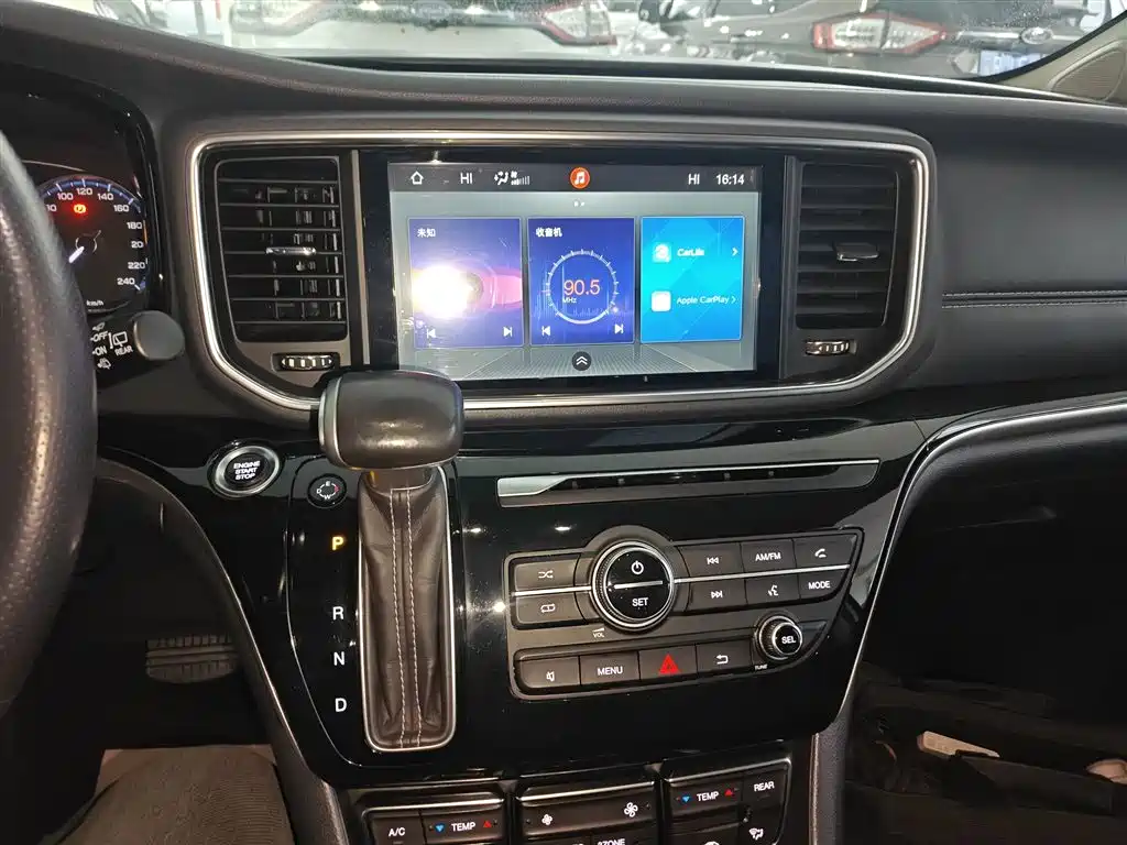 GAC Trumpchi Trumpchi M8 2020 Pilot 390T Premium Edition фото 13