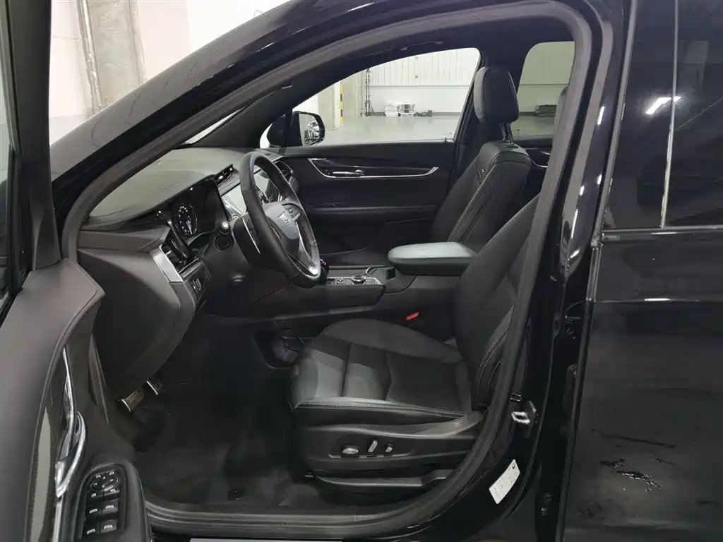 Cadillac XT6 2020 Facelift 28T 6-Seater AWD Luxury Sport фото 10