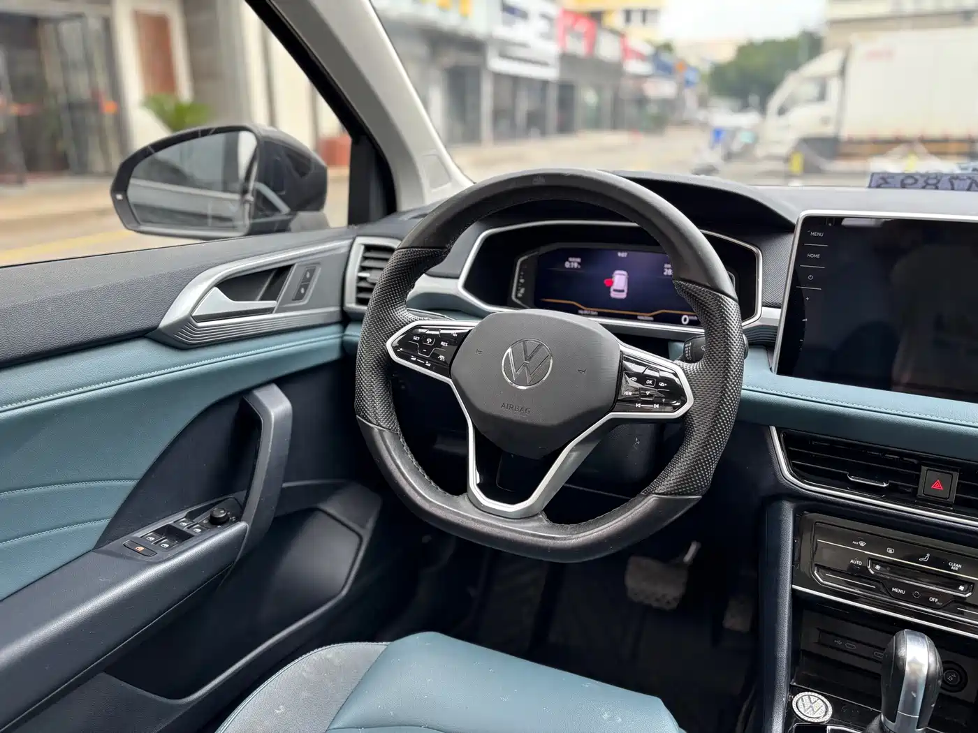 Volkswagen Tharu 2023 300TSI 2WD Full Moon Edition фото 14