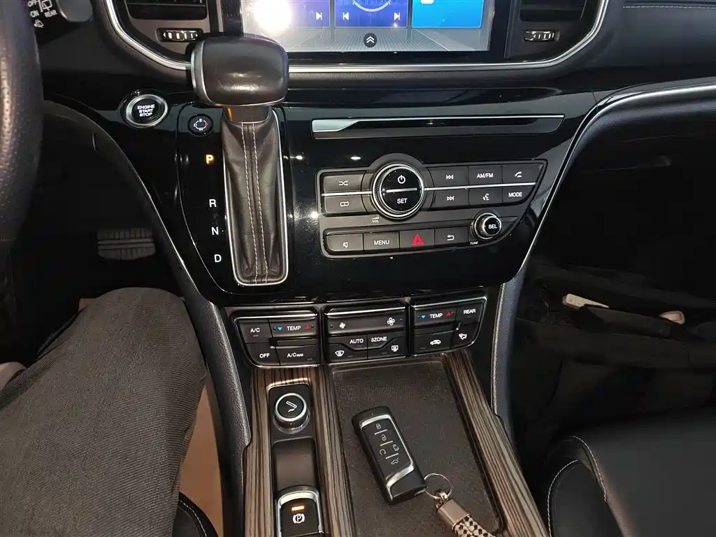 GAC Trumpchi Trumpchi M8 2020 Pilot 390T Premium Edition фото 14
