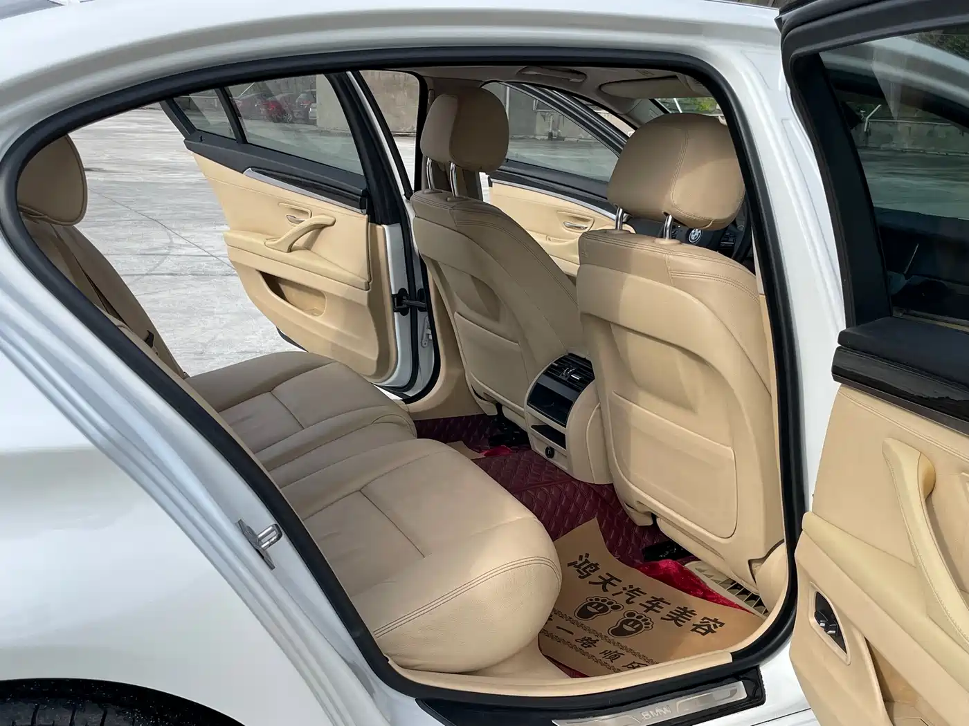 BMW 5 Series 2013 525Li Luxury фото 9