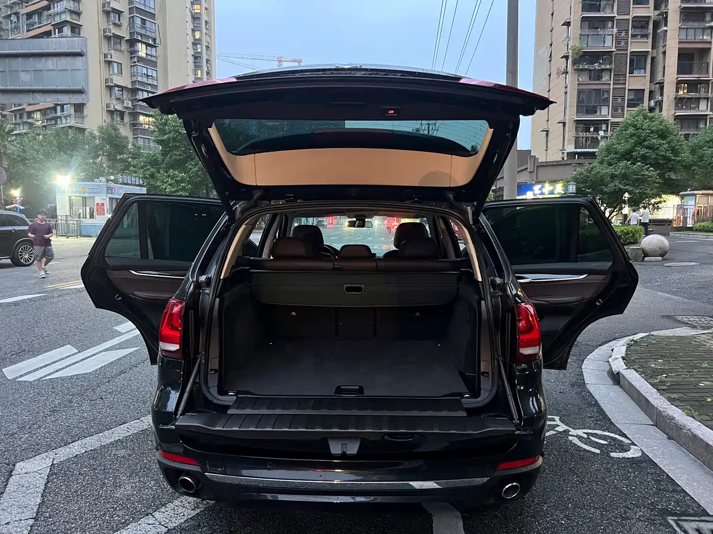 BMW X5 (Import) 2017 xDrive28i фото 16