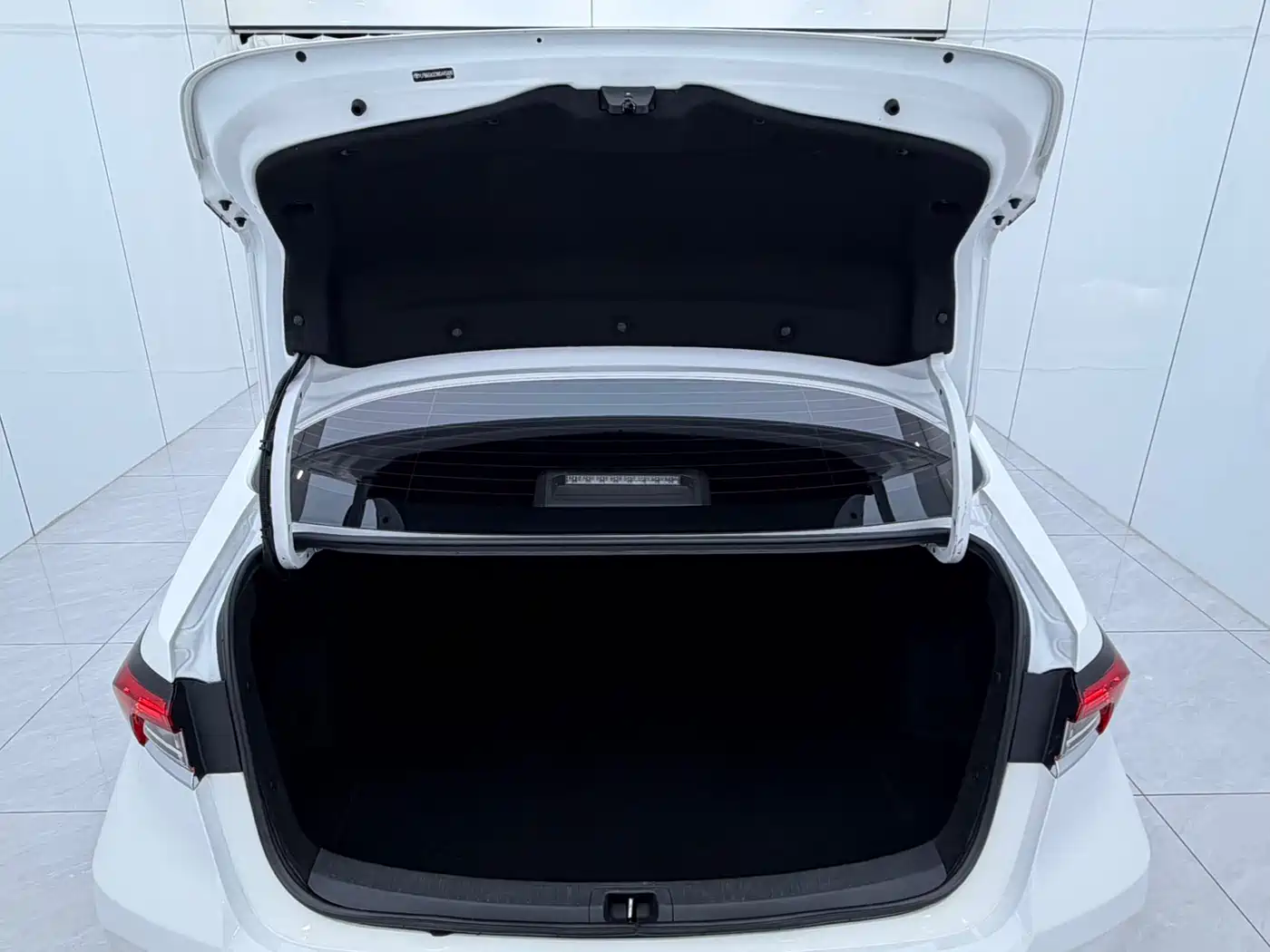 Toyota Corolla 2021 1.2T S-CVT Elite PLUS Edition фото 14