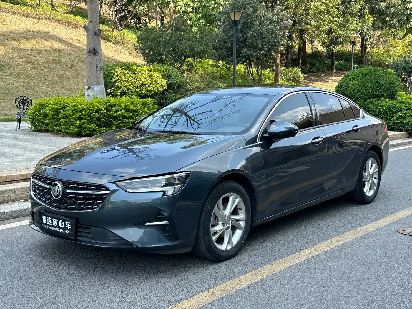 BUICK REGAL