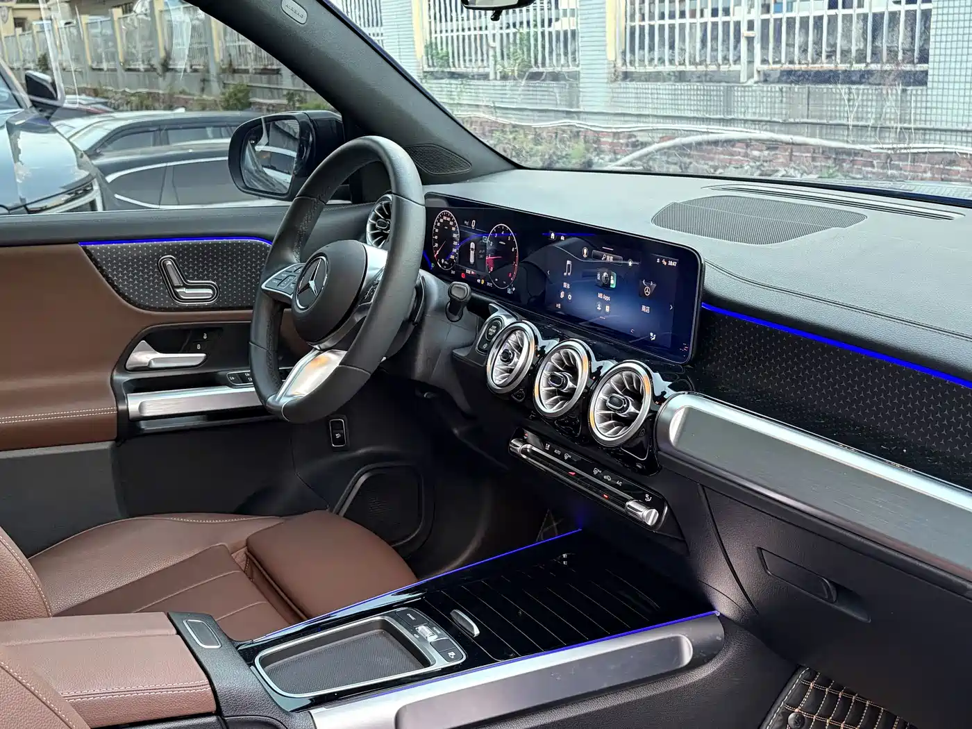Mercedes-Benz GLB 2025 2024 Facelift GLB 220 Dynamic