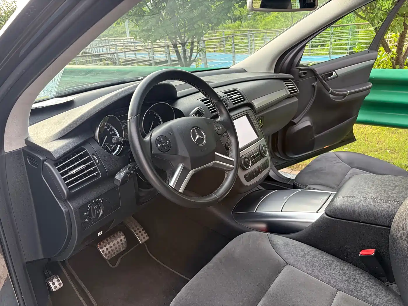 Mercedes-Benz R-Class 2014 R 320 4MATIC Business фото 18