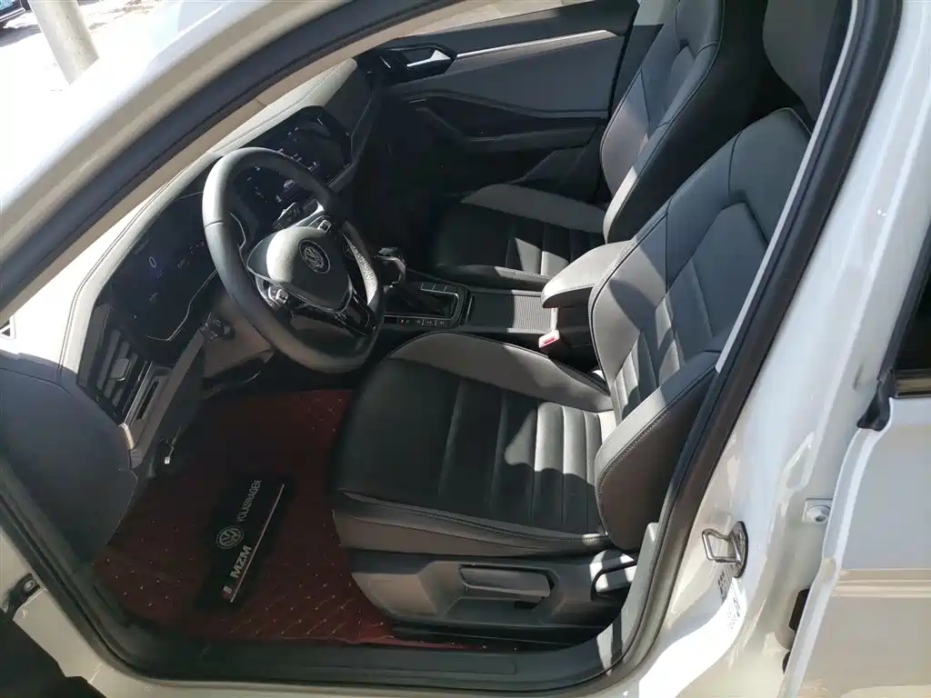 Volkswagen Sagitar 2021 200TSI DSG Comfort Smart Edition фото 15