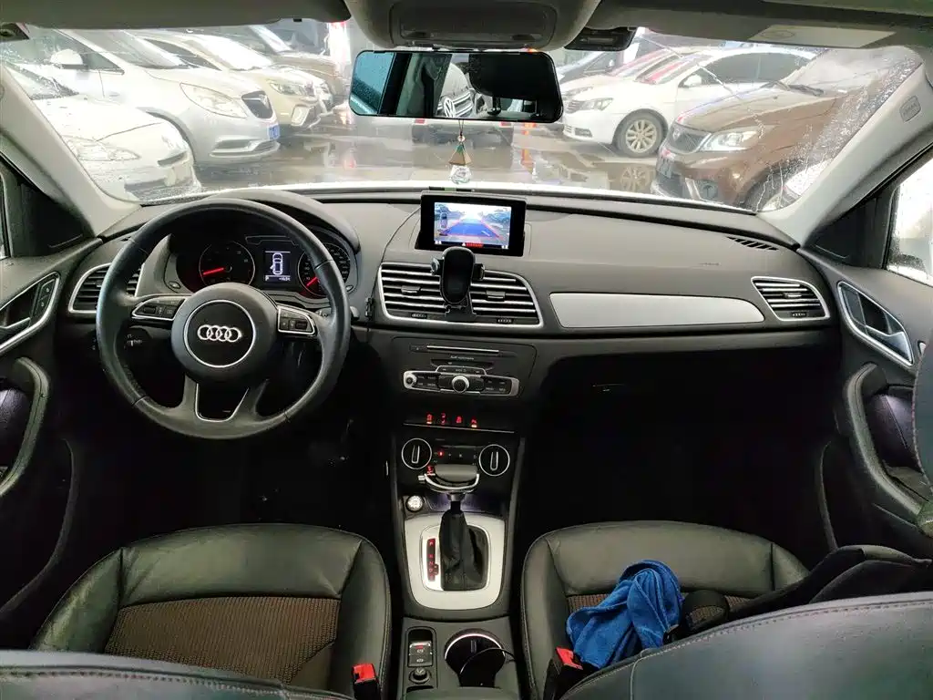 Audi Q3 2018 30th Anniversary Edition 30 TFSI Fashion фото 10