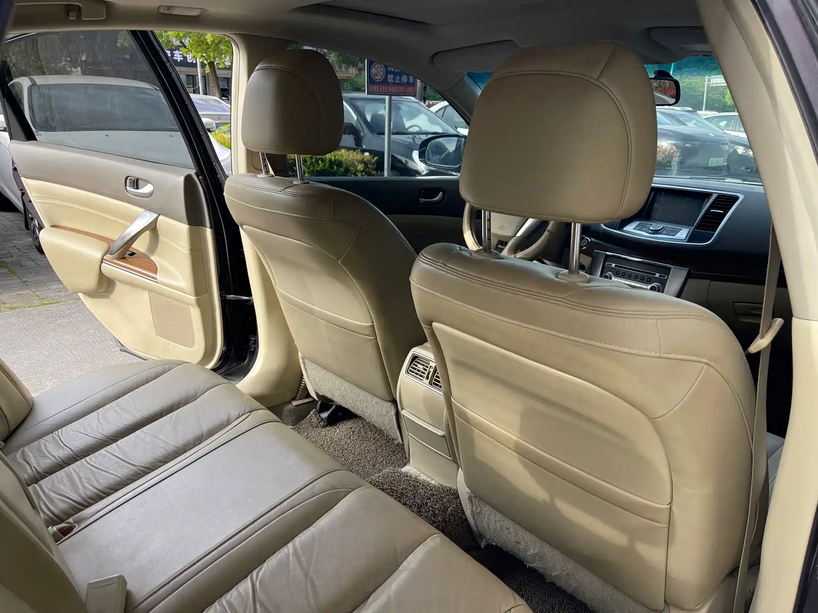 Photo 18 - Nissan Teana