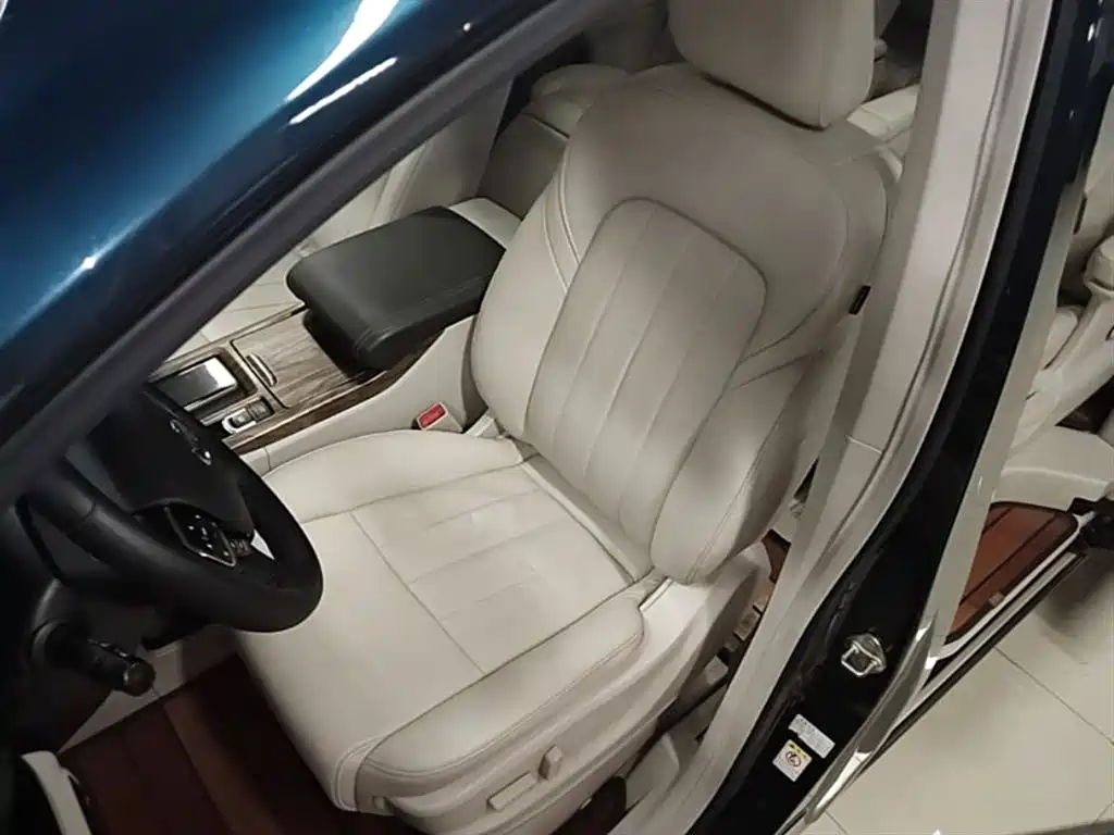 GAC Trumpchi Trumpchi M8 2018 320T Premium Edition фото 15
