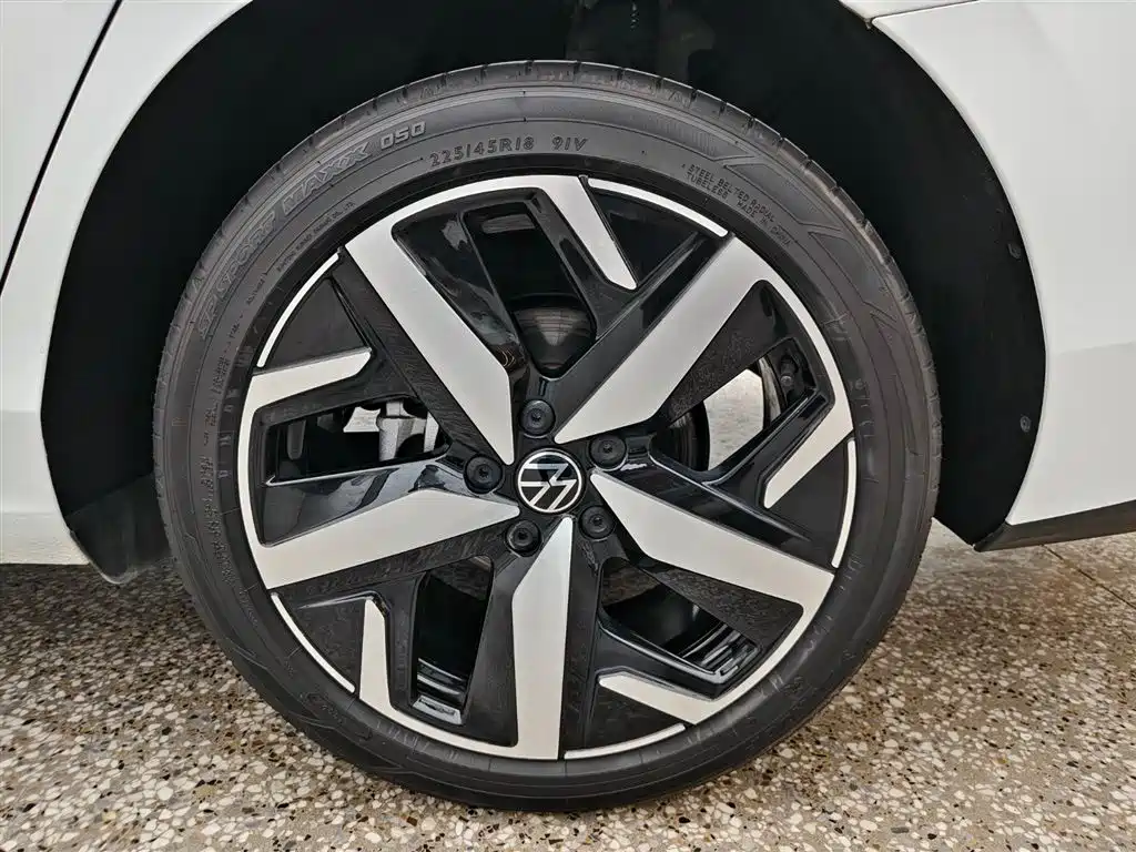 Volkswagen Lamando 2025 Lamando L 280TSI DSG Cool Edition фото 12