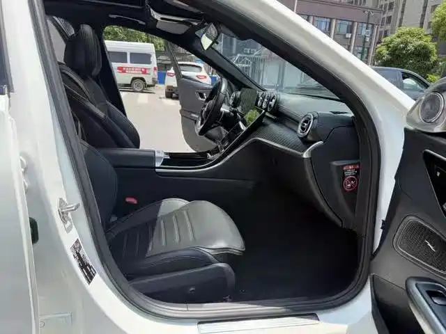 Mercedes-Benz C-Class 2022 C 260 L Sport Edition фото 6
